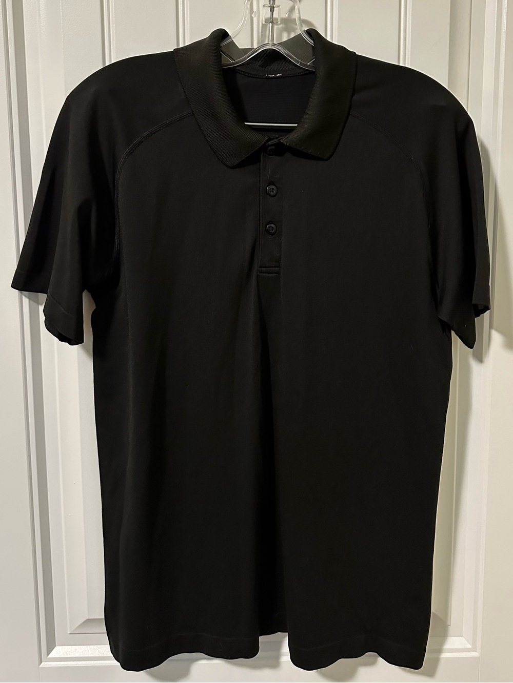 Lululemon Men's Black Polo Shirt - Classic Short Sleeve